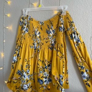 Off the shoulder Shirt